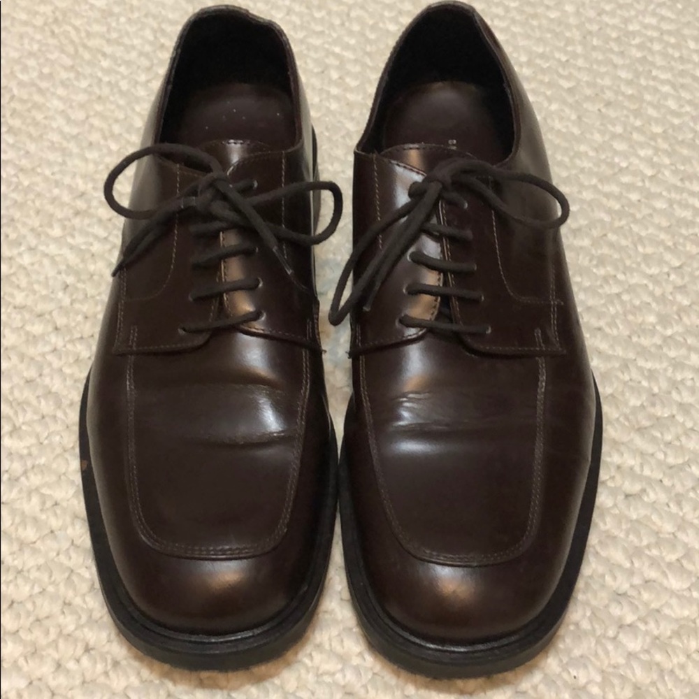 Banana Republic men’s brown oxfords, 10D